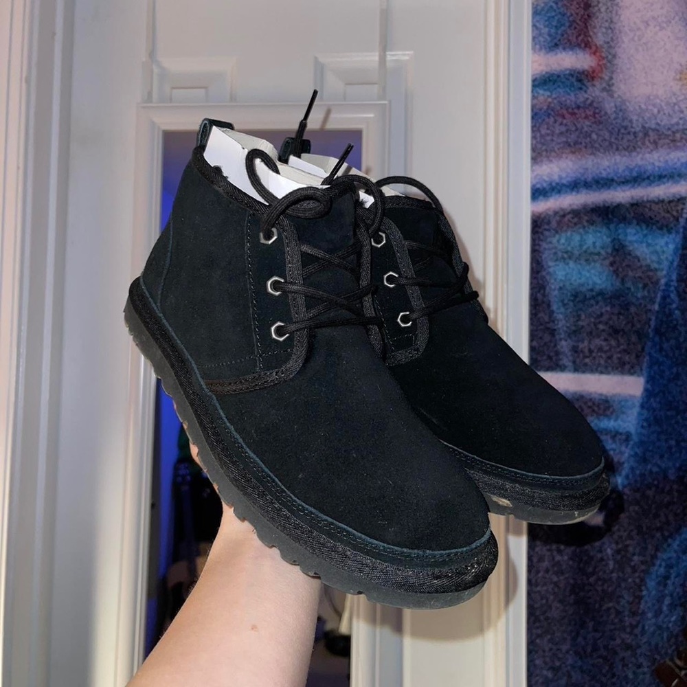 Women’s size 9 black Ugg